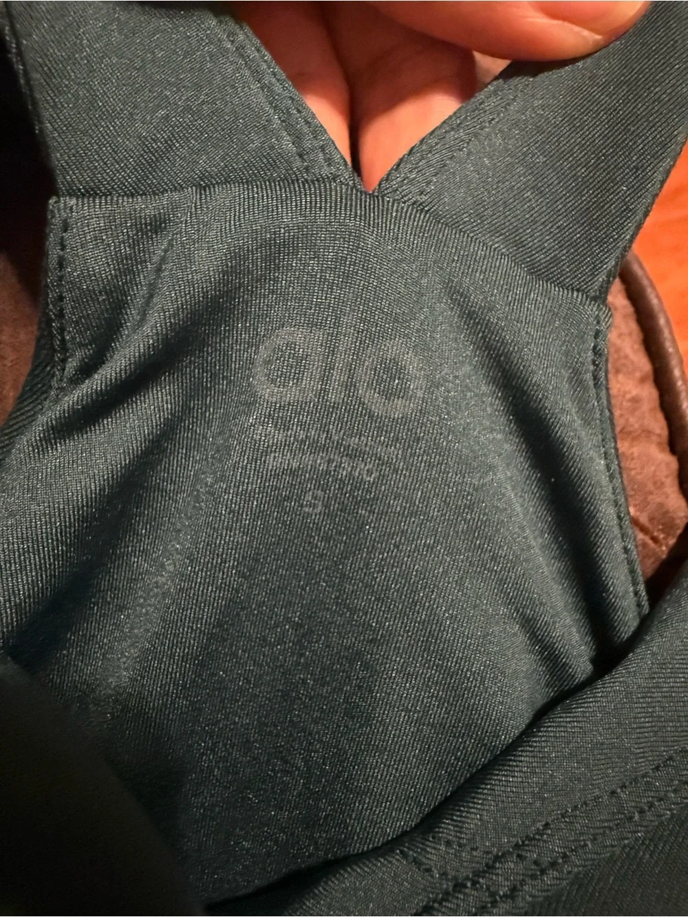 Alo yoga Women’s Forest Green Cropped Sports Tank